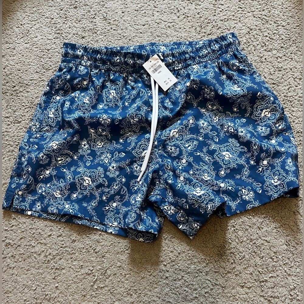 Abercrombie men's swim suit